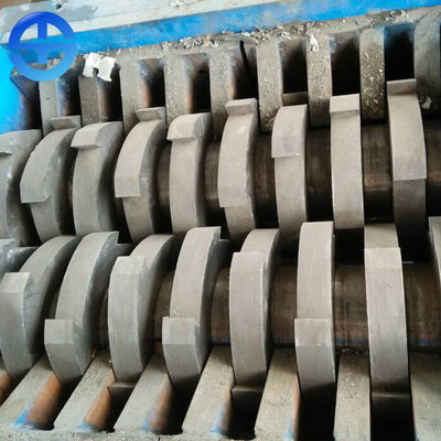 De op zwaar werk berekende van het de Machinemetaal van de 2 Schachtontvezelmachine Verpletterende Machine 45 KW * 2 Machts