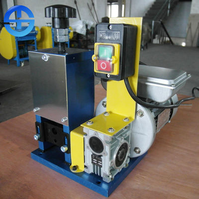 Van het de Draadafbijtmiddel van het Energiebesparings Automatisch Koper van de de Kabel Ontdoend van Machine Model tms-025