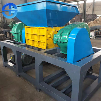 1500 Kg/u danken Dubbele Machine 3000*1300*1850mm van de Schachtontvezelmachine af